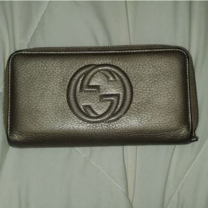 Gucci Soho Gold Double Zip